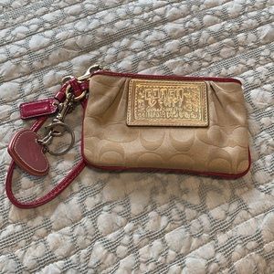 Coach poppy wristlet